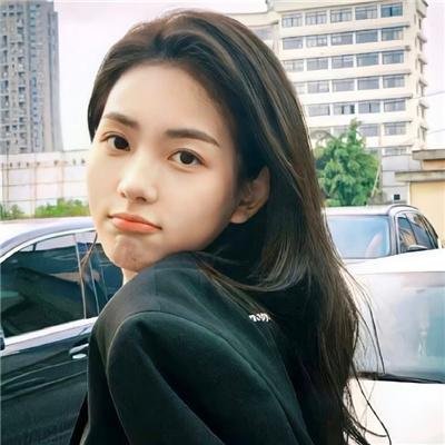 窗户边有人